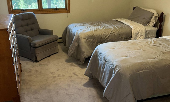 Sunapee House | Charming 4-bedroom house in enjoyable Sunapee with fitness room, WiFi