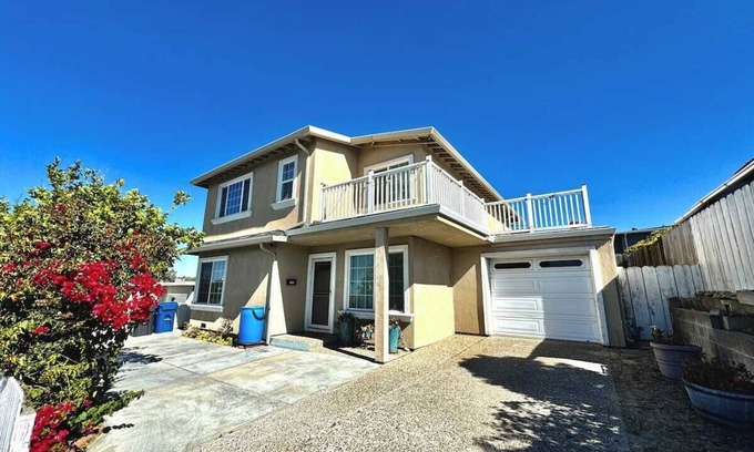 Sand City House | Charming 4B2B house in Monterey for a relaxing getaway+ FREE aquarium tickets