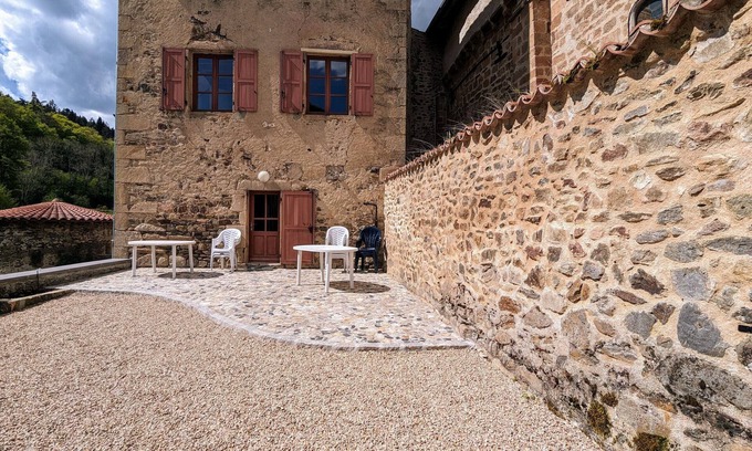 Saint-Vert Cottage | Charming 5-Person Cottage in Saint-Vert with Garden and Tranquil Surroundings