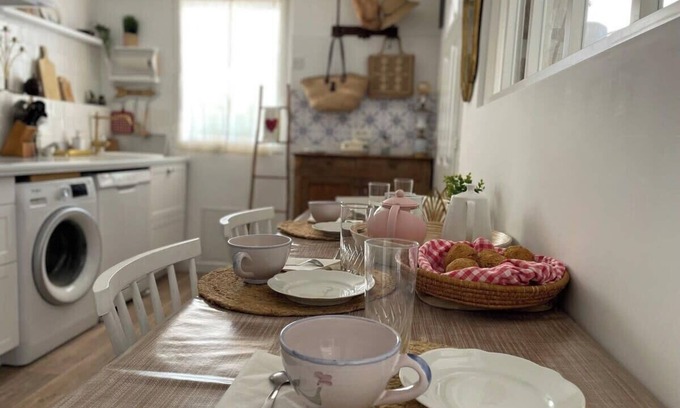 Cavaliere Apartment | ✨ Charming Air-Conditioned One-Bedroom — 150m from Cavalière Beach 🏖️
