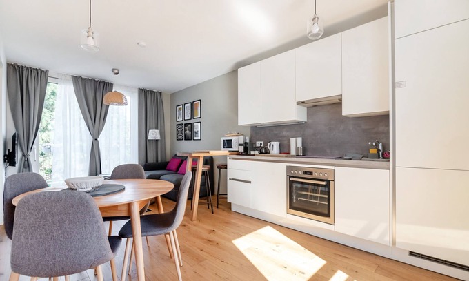 Donaustadt Apartment | Charming and quiet roof apartment, next to VIC, UNO, Danube and U1