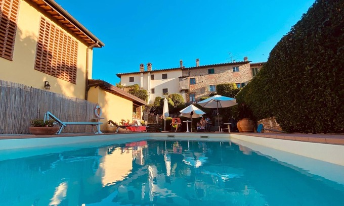 Gambassi Terme Apartment | CHARMING APARTMENT IN THE MIDDLE OF TUSCANY WITH SWIMMING-POOL. WINE TASTINGS