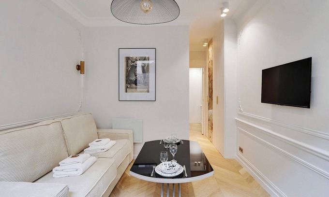 Quartier Sainte-Marguerite Apartment | Charming apartment - 1BR/4P - Center of Paris