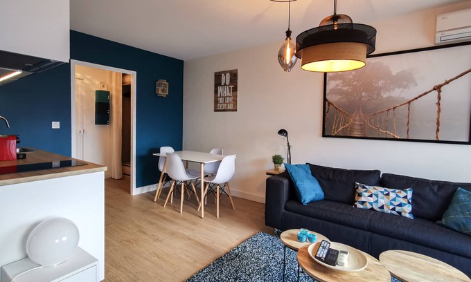 Saint Michel - Mairie Apartment | Charming Apartment In The Centre Of Lyon