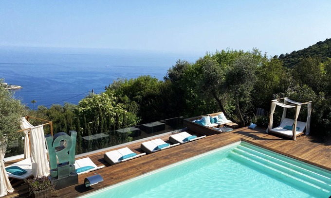Eze Apartment | Charming bedroom in luxurious villa with seaview