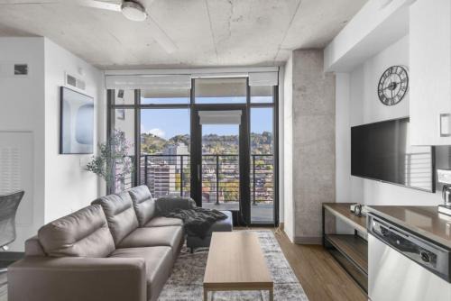 Five Points South Apartment | Charming Bham Studio Escape