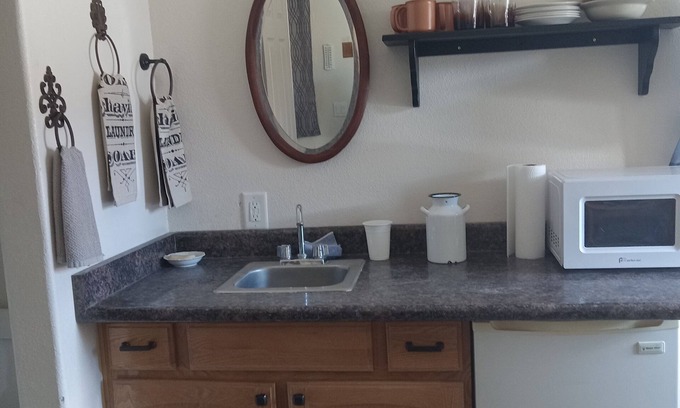 Mancos House | Charming bungalow in historical Mancos with WiFi. Privacy and beautiful views.