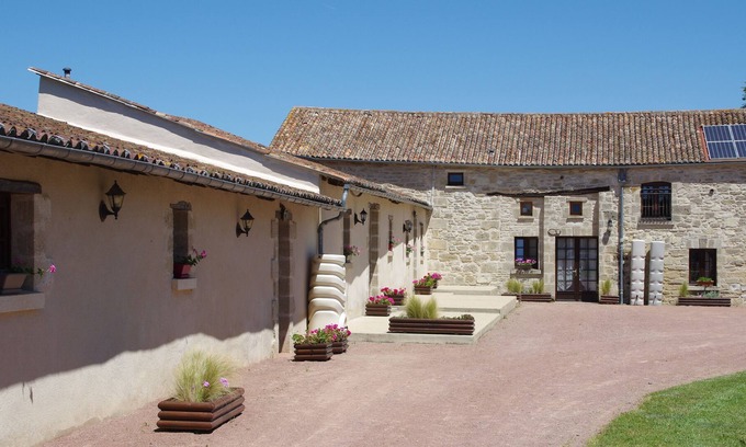 Concourson-sur-Layon House | Charming Converted Barn