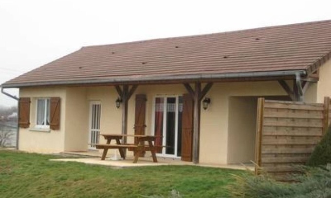 Fontenoy-le-Chateau Cottage | Charming Cottage with Large Garden, Near Spa and Ski Resorts