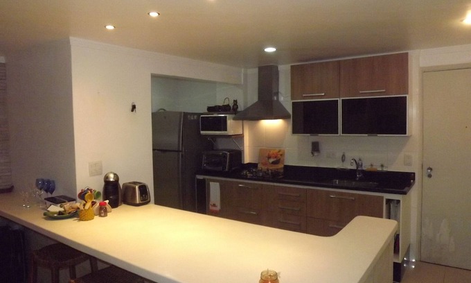 Jardim Vitoria Apartment | CHARMING, COMFORTABLE, COMPLETE AND WITH A COVERED GARAGE.