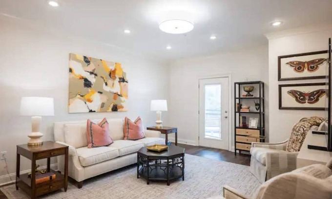 Valdosta Apartment | Charming Condo at Summit Point hosted by Stephanie