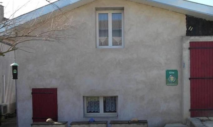 Laitre-sous-Amance Cottage | Charming Cottage with Garden near Amance Hill - Perfect for Hiking and Family Getaways