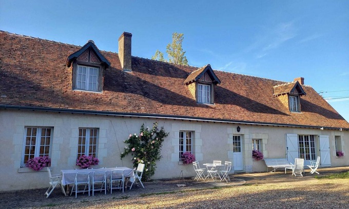 Prunay-Cassereau Cottage | Charming cottage, absolute calm and big swimming-pool close to the Loire castles