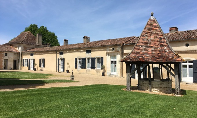 Grignols House | Charming cottage 4 to 6 people + chartreuse fish from the XVII to GRIGNOLS Dordogne