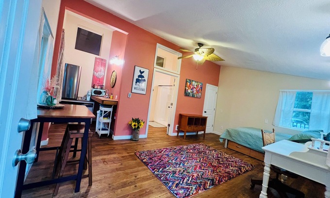 St. Helens Cottage | Charming Cottage In Gorgeous St HelensnFrog’s Hollow Is Family & Pet Friendly