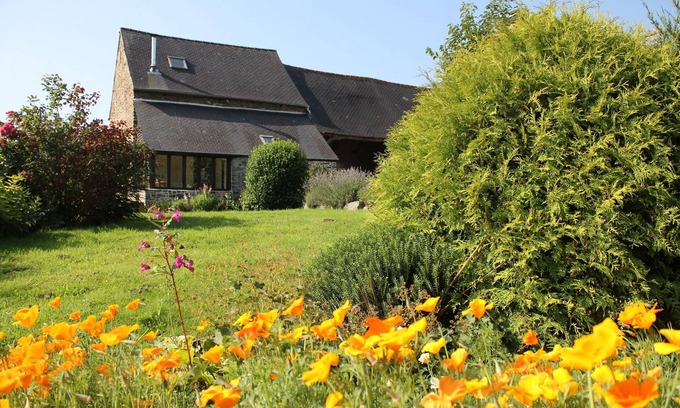 Sougeal House | Charming cottage in peace between countryside and sea! With family, friends .