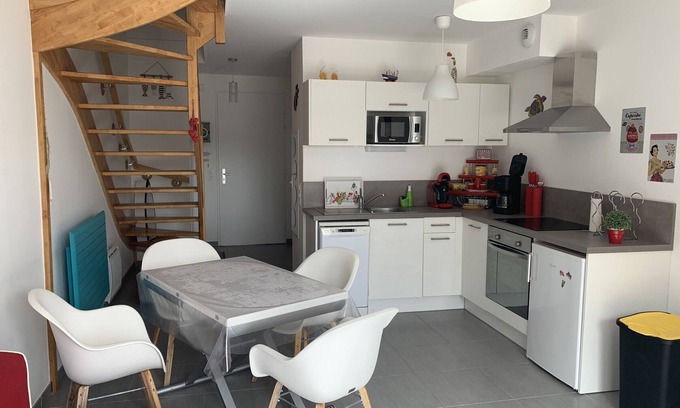 Quend-Plage-les-Pins House | Charming Cottage in Quend-Plage: 2BR, Parking, Garden