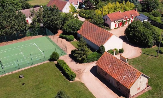Chazemais Cottage | Charming Countryside Retreat with Spa, Tennis & Garden
