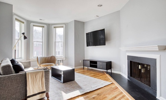 Dupont Circle Apartment | Charming Dupont 2BR w/Patio & W/D, steps to nightlife, by Blueground