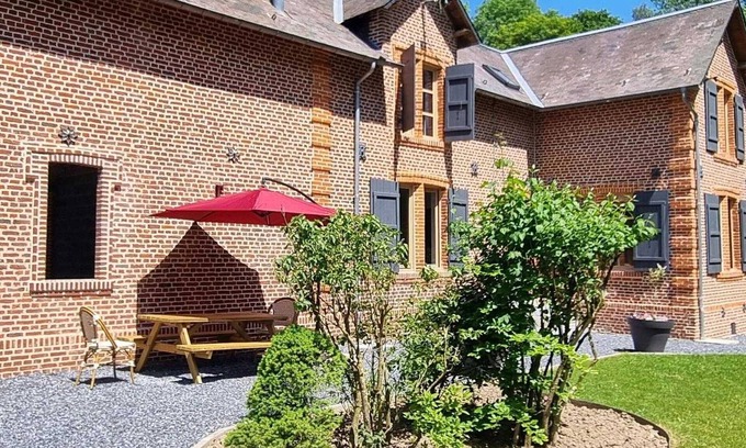 Boussois Cottage | Charming Forest House: Fireplace, Bikes, Baby-Foot, Ping-Pong, Near Nature Trails