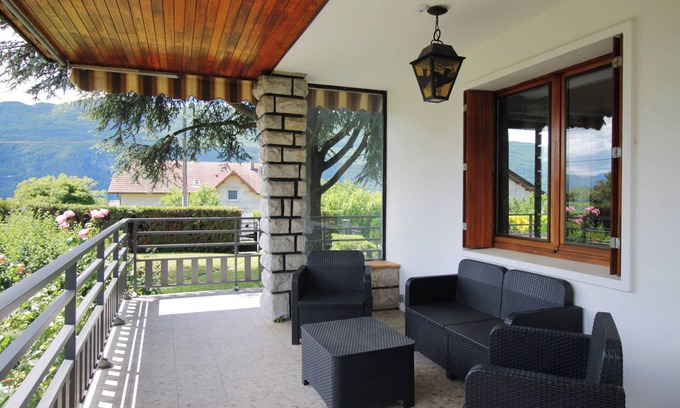 Brison-Saint-Innocent House | Charming house with great views