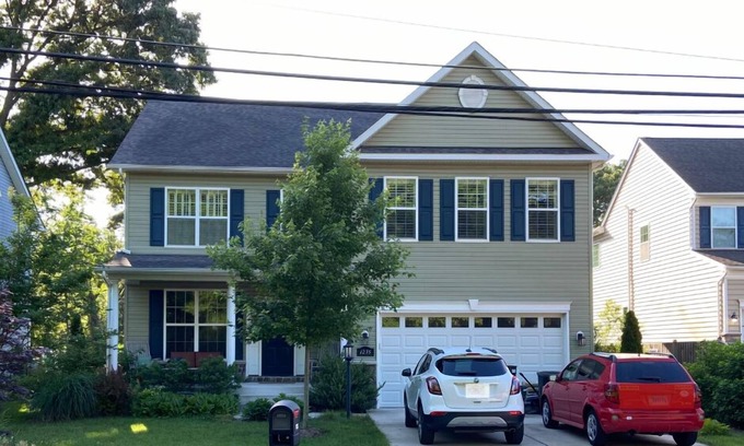 Cape Saint Claire House | Charming furnished colonial in Cape St. Clare available for rent!