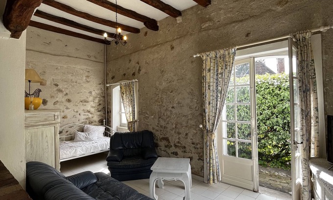 Le Plessis-Luzarches House | CHARMING GITE 5/6 persons with garden near Paris