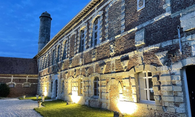 Esnes Other | Charming gîte in a magnificent 12th-century château 1 hour from Lille and 2 hours from Paris