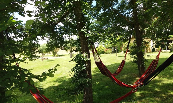 Lasseube-Propre House | CHARMING GITE with pool 12 people in the heart of Gascony AUCH (Gers)