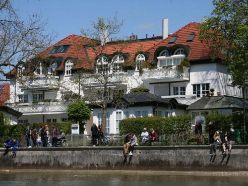 Herrsching am Ammersee House | Charming Holiday Home in Herrsching