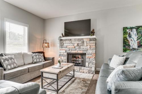 Helen House | Charming Helen Vacation Rental 2 Mi to Village!