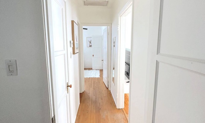 Norma Triangle House | Charming Home in Heart of WeHo Walking Distance from Coffee Shops and Bars