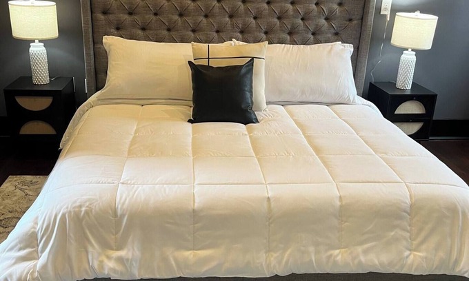 Marshall Apartment | Charming hotel suite in delightful downtown Marshall, TX with AC, WiFi.