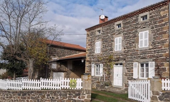 Mazeyrat-d'Allier Cottage | Charming House with Terrace, Garage, and Activities near Allier Gorges