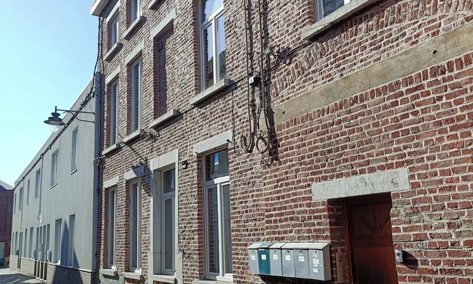 Nimy House | Charming house 5 minutes from the Grand-Place in Mons