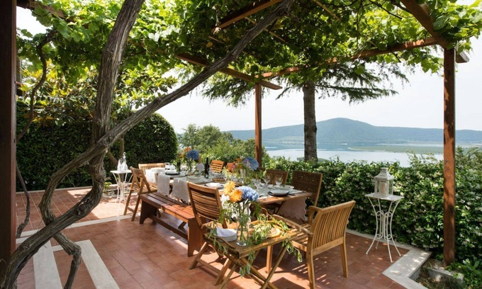 Caprarola House | Charming house at lake near Rome: 650m asl, pool, view, WiFi, kayak canoe