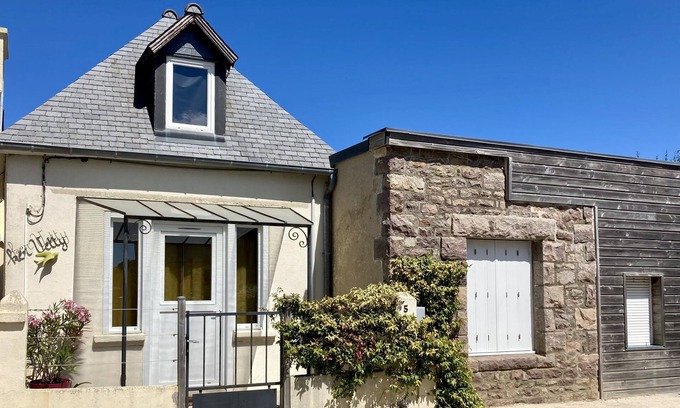 Plouezec House | Charming house close to the sea