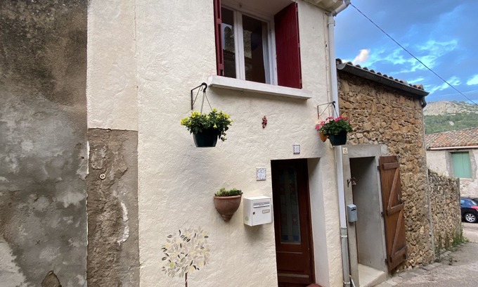Agel House | Charming house located in the picturesque village of Agel next to the Château.