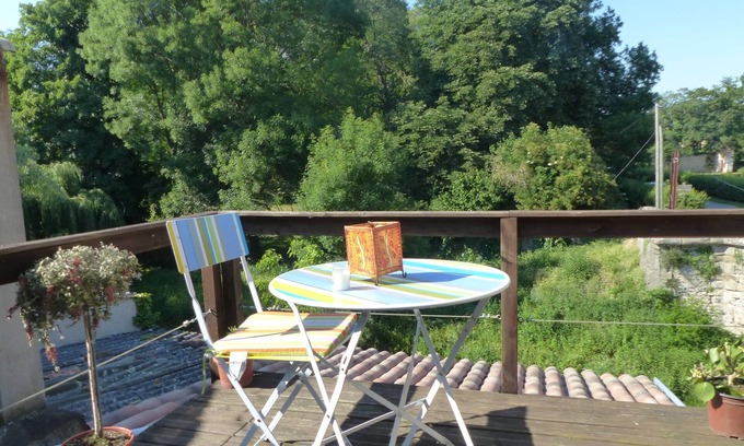 Leran House | Charming house on river, near the mountains of olmes and montbel lake