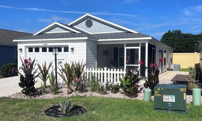 Wildwood House | Charming house with WiFi, AC and golf cart in The Villages