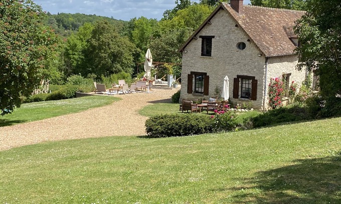 Courgent House | Charming house with views close to Giverny