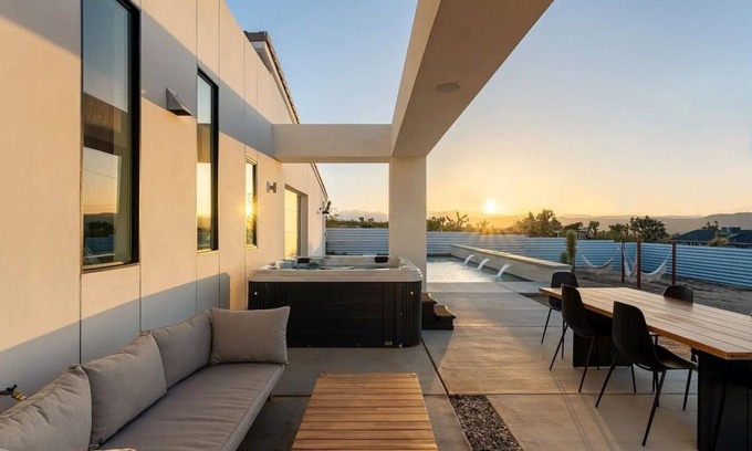 Joshua Tree Villa | Charming Joshua Tree villa, Pool,Spa, Arcade-Game-Theatre Room, Mins to JT park!