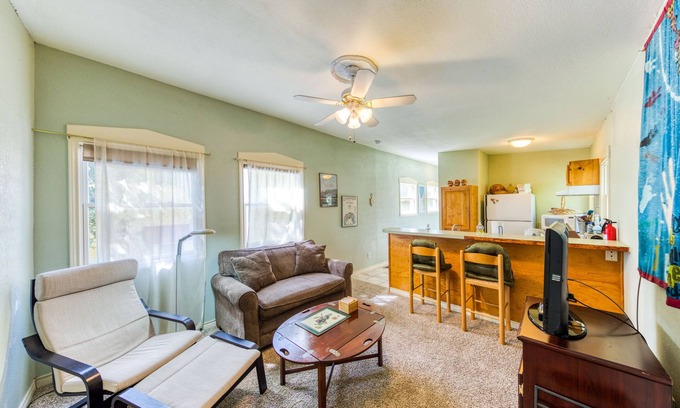 Arsenal Apartment | Charming King William Studio | River Walk | Pearl