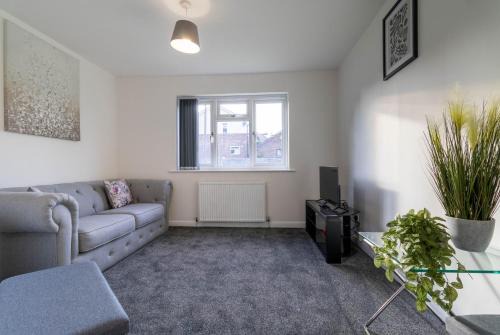 Stanley Apartment | Charming Meadowfield Apartment