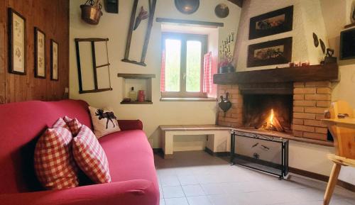 Pasturo Ski Chalet | Charming Mountain Hut on Grigna Mountain - Como Lake
