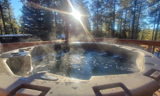 Jemez Springs Cabin | Charming Mountain Retreat, Nature's beauty at your doorstep!
