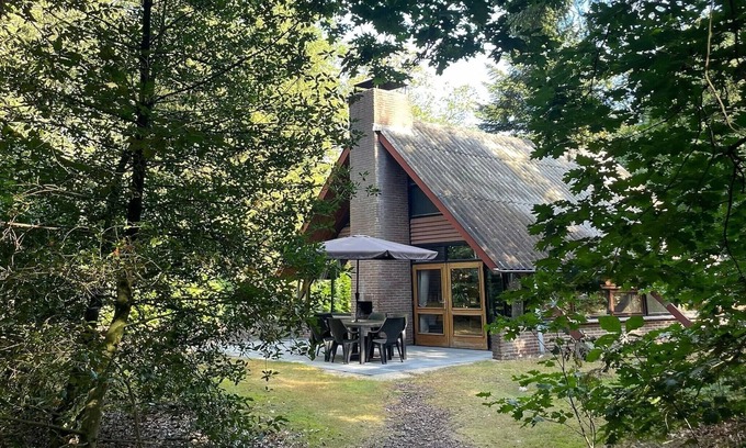 Herpen House | Charming nature hideaway bungalow