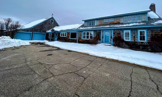 Ashland House | Charming New England Family Home