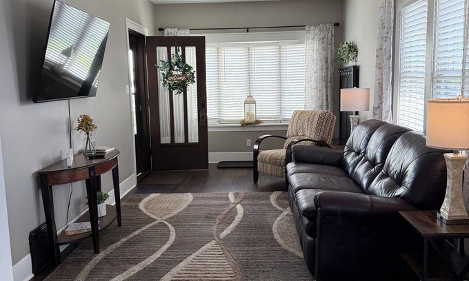 Bradley House | Charming, newly renovated home.