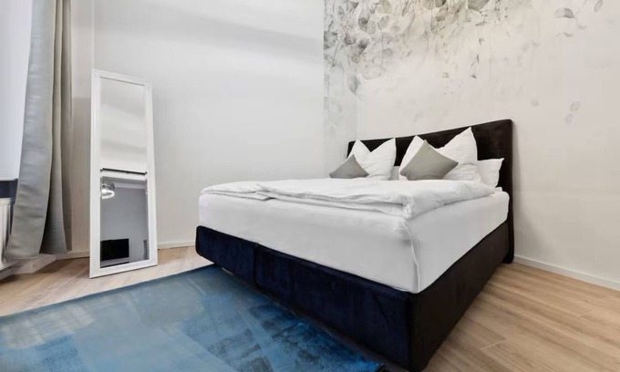 Osnabrueck Apartment | Charming old building near the city center